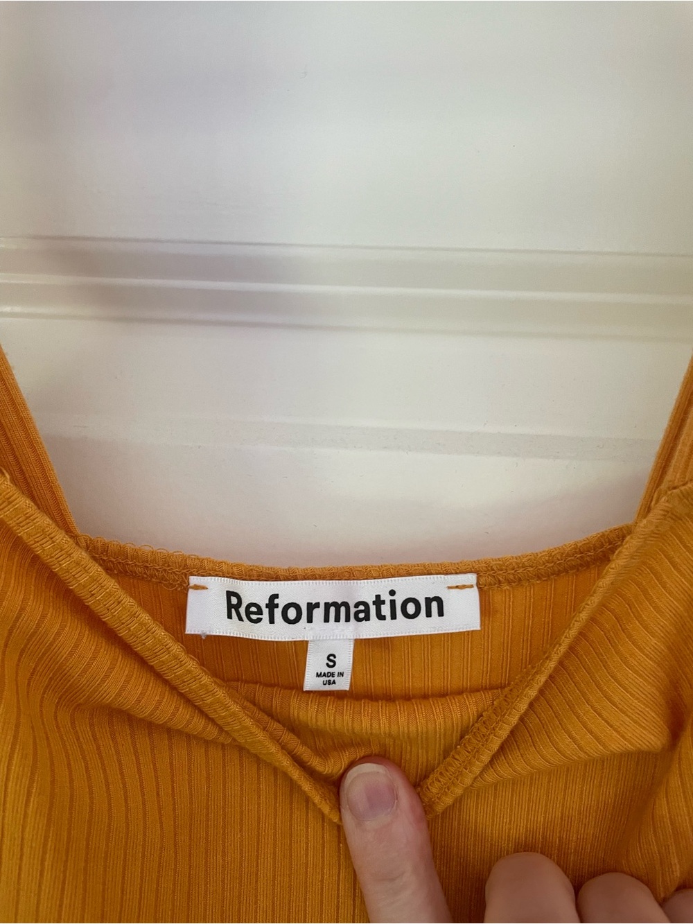 Reformation Cassi knit dress cantaloupe size 2 - Picture 3 of 7